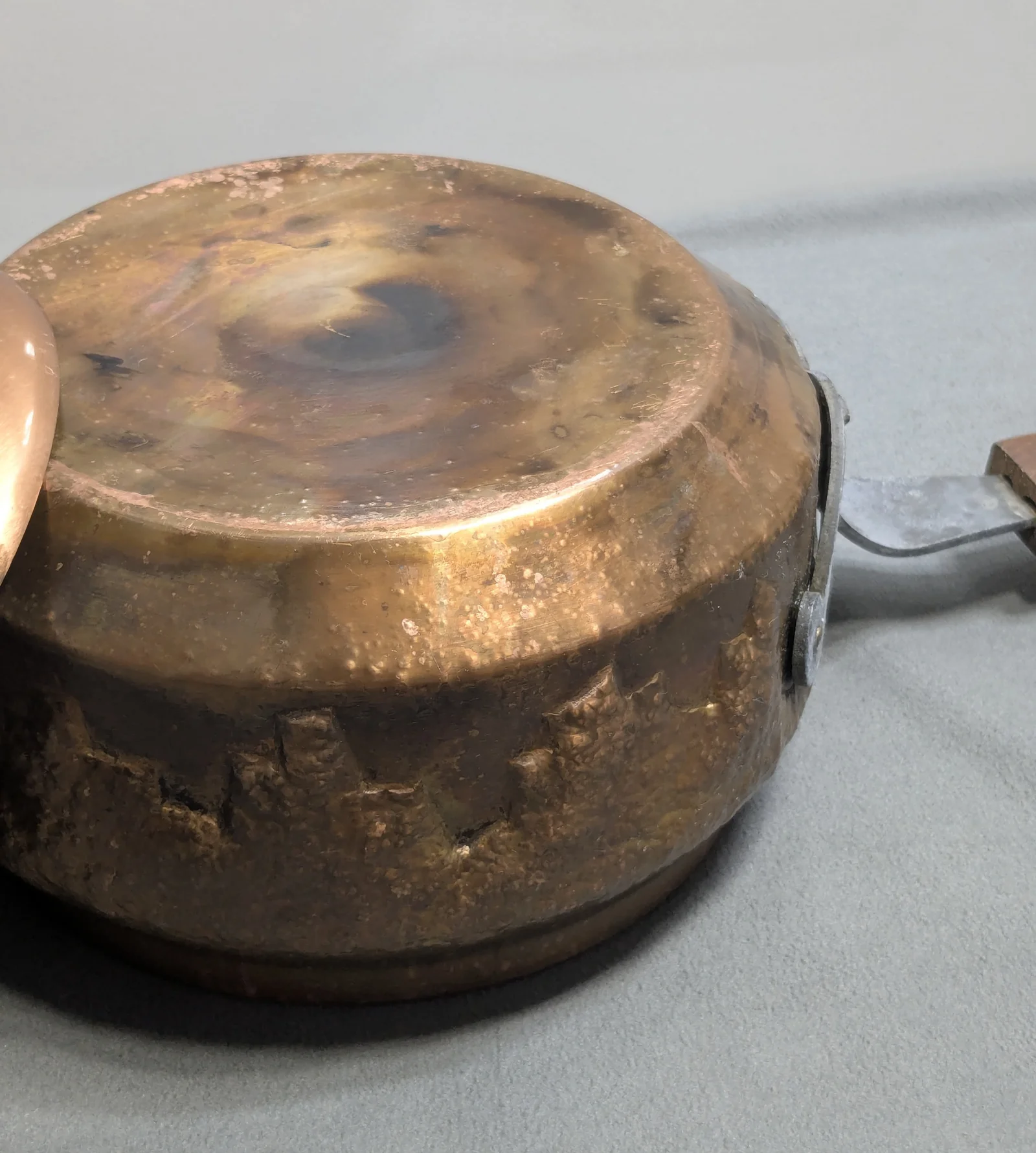 Historische Kupferpfanne mit Deckel 16cm Verzinnt Gehämmert Holzgriff Kupfer Topf