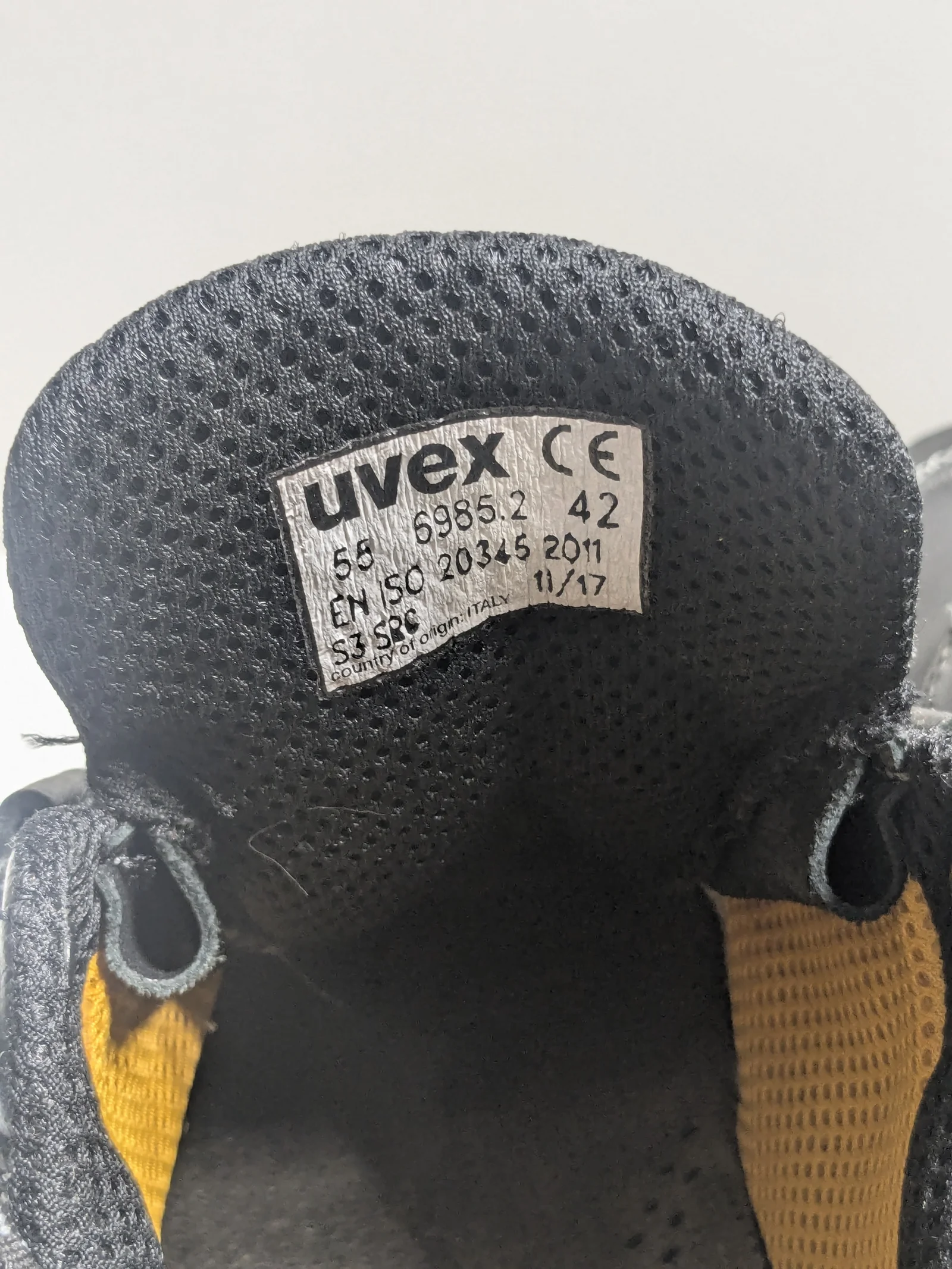 Sicherheitsschuhe UVEX S3 Gr. 42 Arbeitsschuhe Stahlkappe Schwarz EN ISO